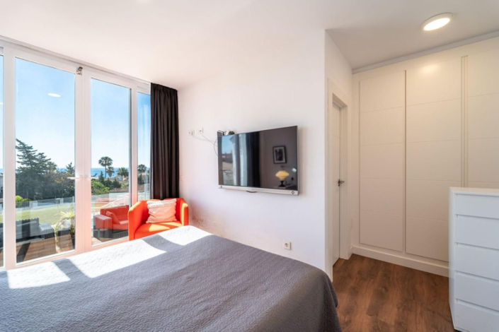 Image No.21-6 Bed Villa for sale