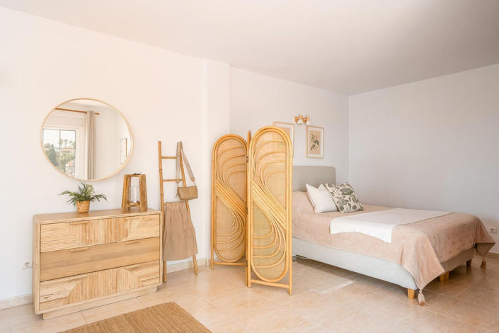 Image No.15-5 Bed Villa for sale