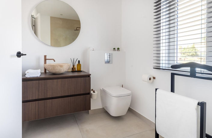 Image No.27-3 Bed Villa for sale