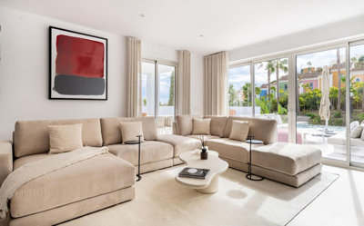 8-e64a9055bba3e77ac8aca3b893cdf826