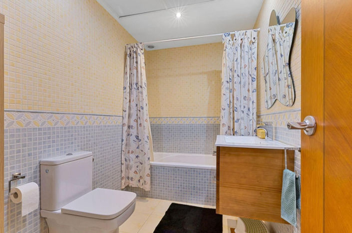 Image No.19-3 Bed Apartment for sale