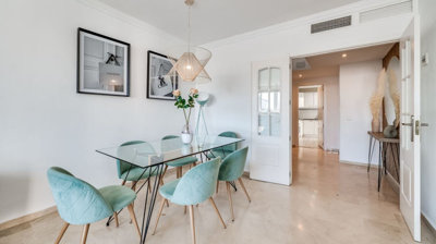 11-20939a0134ad724a8cb2a801094d15a4