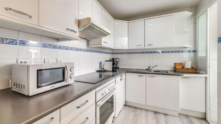 Image No.12-3 Bed Apartment for sale