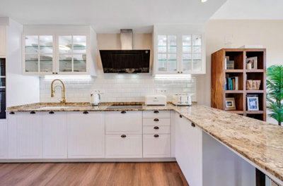 12-53013098fcab6c38b1379cd33298e050