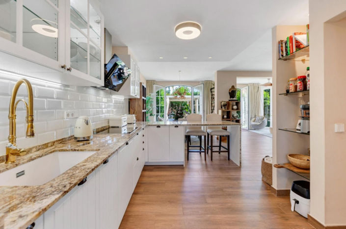 Image No.13-3 Bed Villa for sale