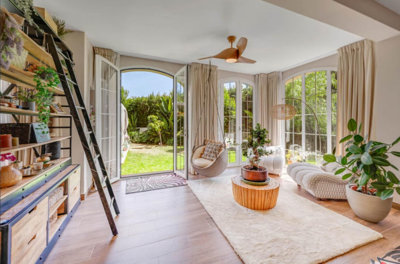 8-e64a9055bba3e77ac8aca3b893cdf826