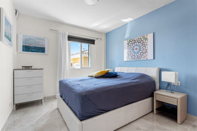 15-11d12f2f454f2f5e9b981fdd8b901d51