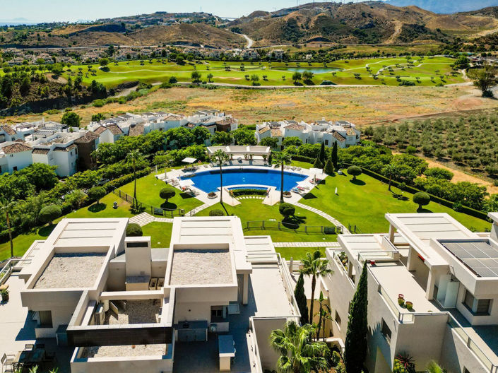 Image No.22-2 Bed Apartment for sale