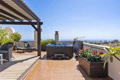 4 Bed Apartment for sale