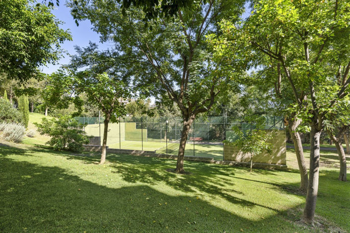 Image No.25-4 Bed Apartment for sale