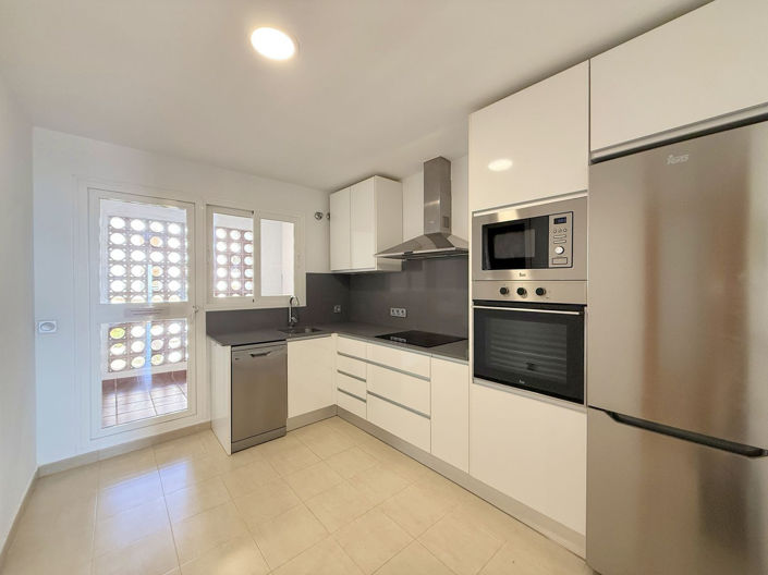 Image No.11-2 Bed Apartment for sale