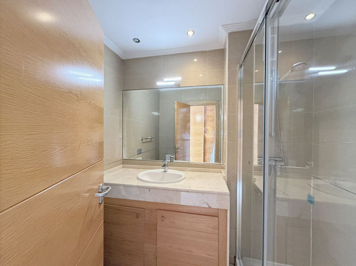 Image No.21-2 Bed Apartment for sale