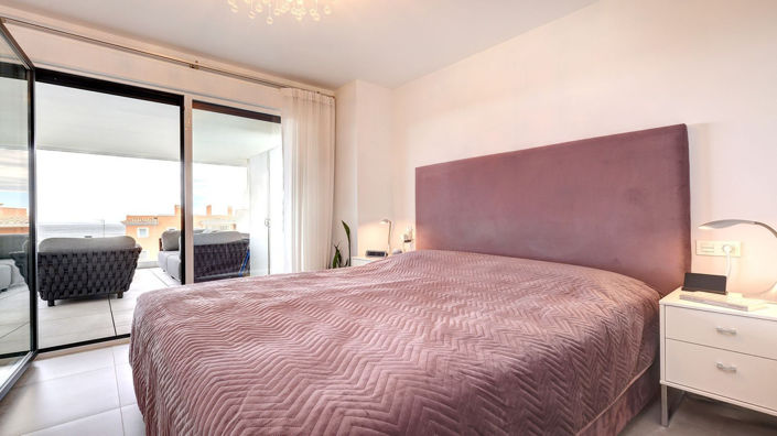 Image No.14-3 Bed Apartment for sale