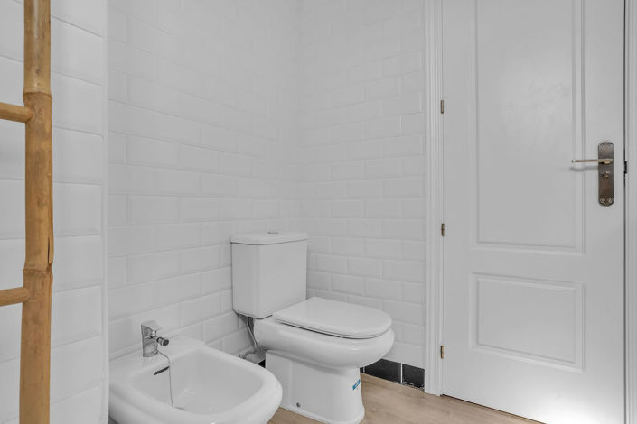 Image No.15-3 Bed Apartment for sale