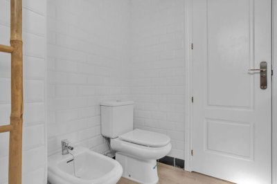 15-11d12f2f454f2f5e9b981fdd8b901d51