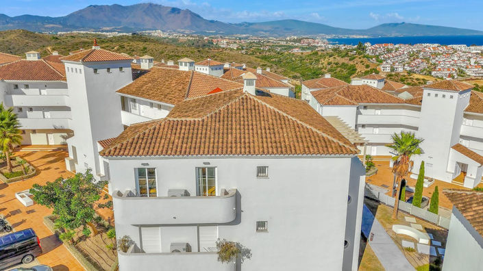 Image No.18-3 Bed Apartment for sale