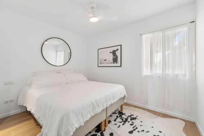 Image No.13-2 Bed Apartment for sale