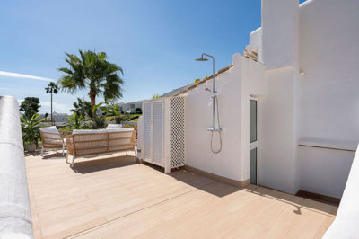 4-c23c0f86247804fa50226aecd8b0b2c8