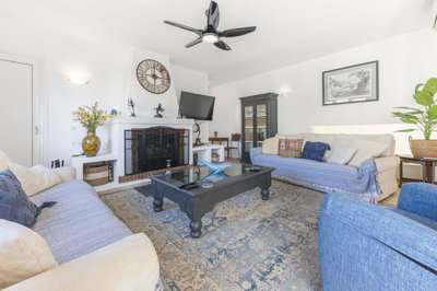 6-241328e1bcc9c0d8ce1222beb6c967a8