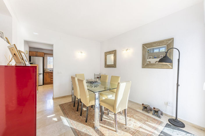 Image No.7-3 Bed Villa for sale