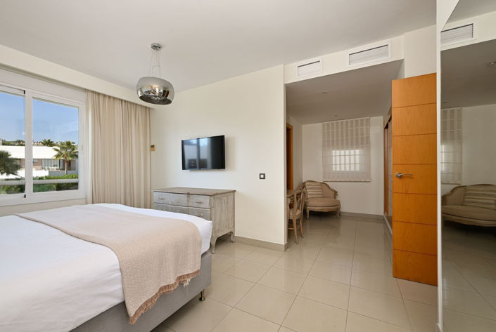 Image No.17-3 Bed Villa for sale