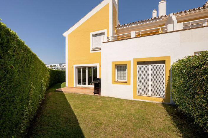 Image No.2-3 Bed Villa for sale