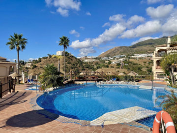 14-d70dc3102c00d7be0e872dfe1c1f86d7