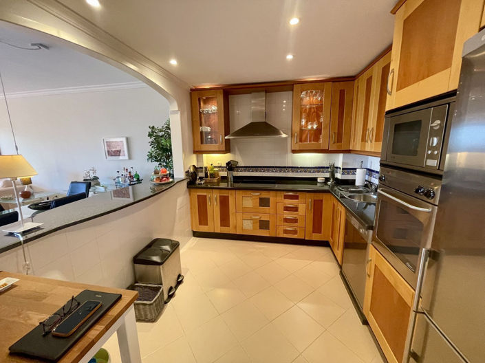 Image No.8-2 Bed Apartment for sale