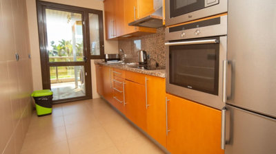 12-53013098fcab6c38b1379cd33298e050