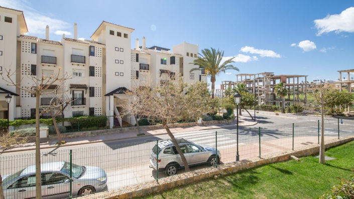 Image No.5-2 Bed Apartment for sale