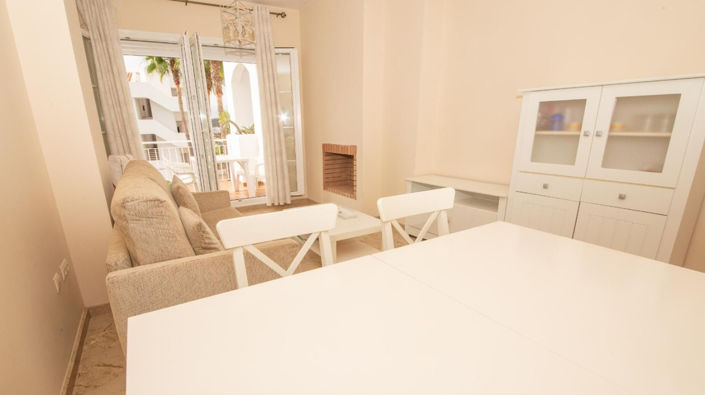 Image No.12-2 Bed Apartment for sale