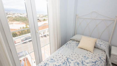 15-11d12f2f454f2f5e9b981fdd8b901d51