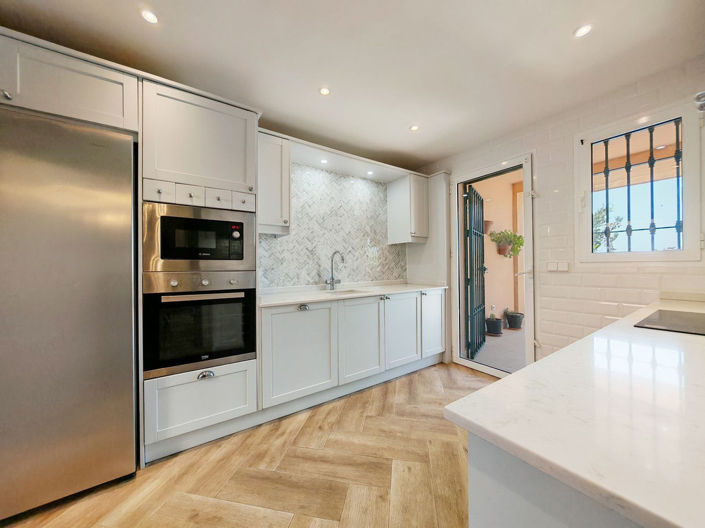 Image No.9-3 Bed Villa for sale