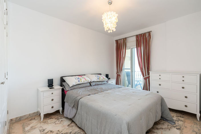 Image No.13-3 Bed Apartment for sale