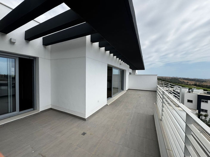 Image No.6-3 Bed Apartment for sale