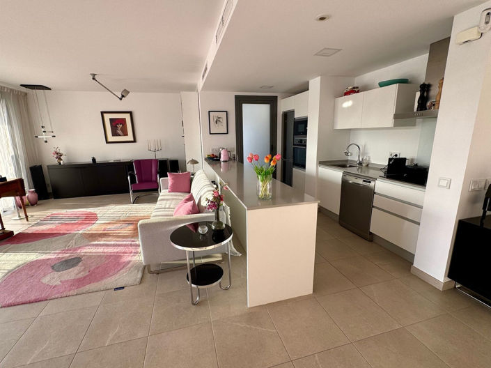 Image No.10-2 Bed Apartment for sale