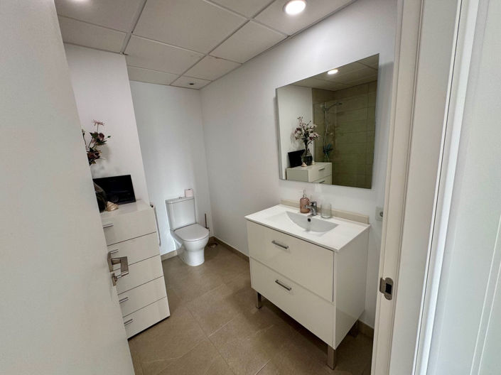 Image No.19-2 Bed Apartment for sale