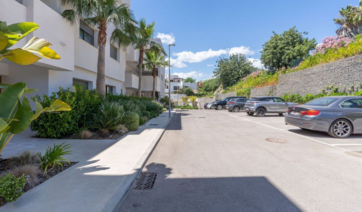 Image No.24-2 Bed Apartment for sale