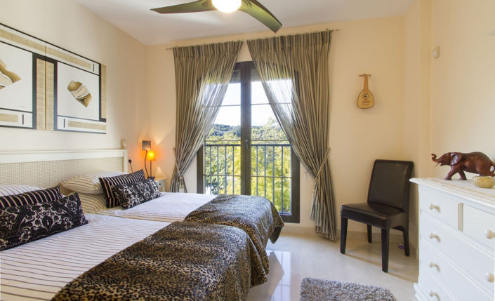 Image No.10-2 Bed Apartment for sale