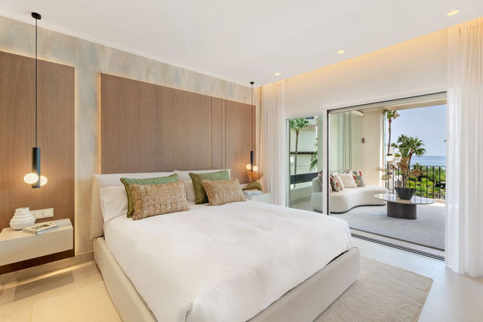 Image No.10-3 Bed Apartment for sale