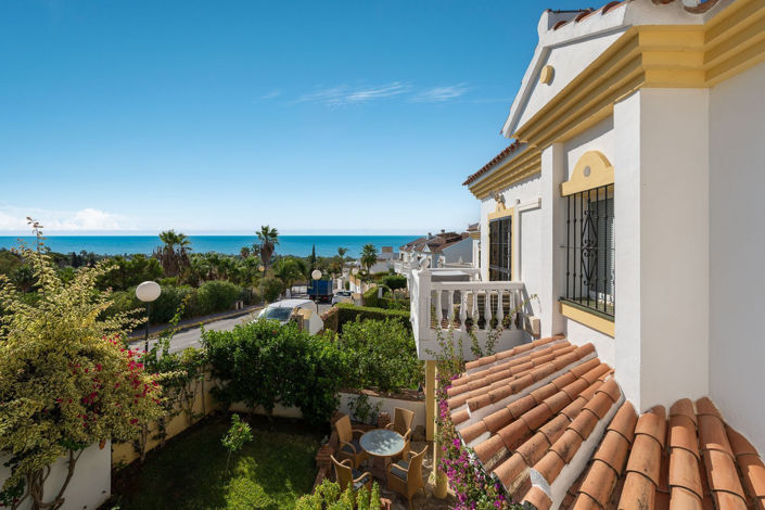 Image No.21-4 Bed Townhouse for sale