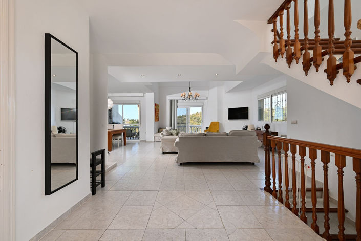 Image No.9-4 Bed Townhouse for sale