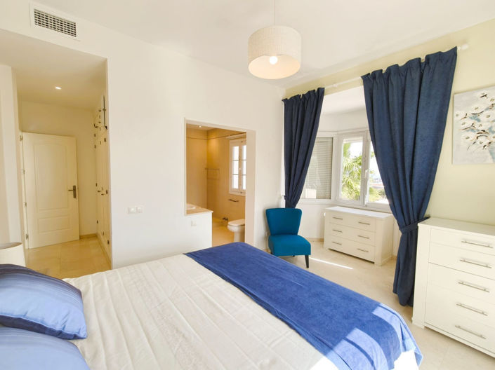 Image No.16-3 Bed Villa for sale