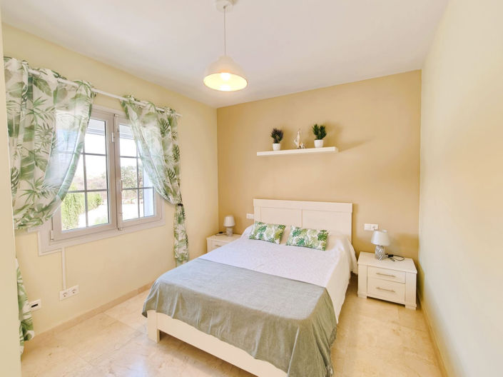 Image No.21-3 Bed Villa for sale