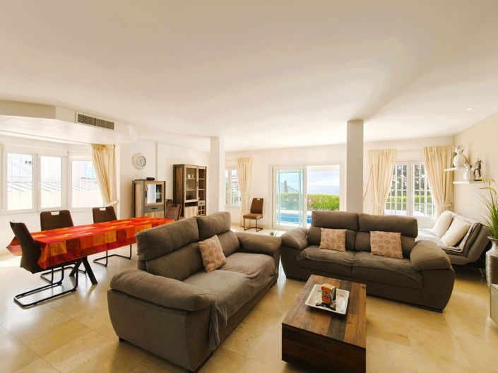 Image No.8-3 Bed Villa for sale