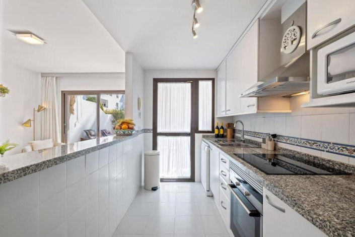 Image No.11-2 Bed Apartment for sale