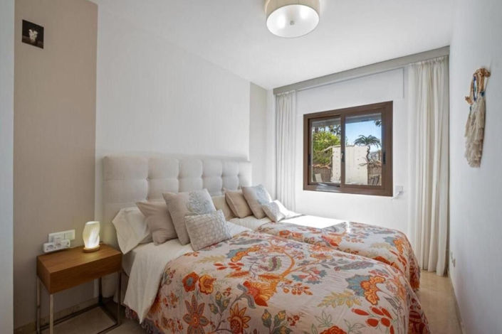 Image No.18-2 Bed Apartment for sale