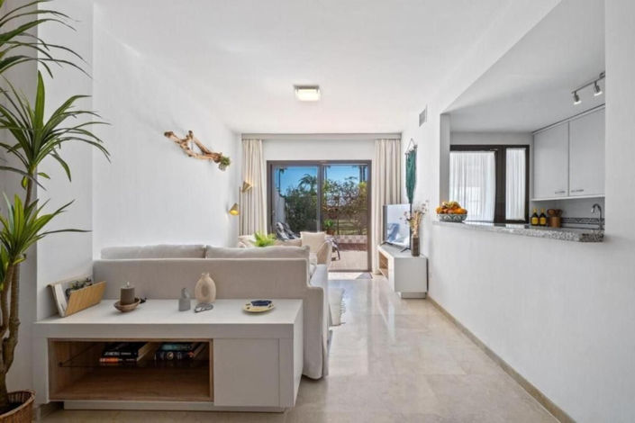 Image No.8-2 Bed Apartment for sale