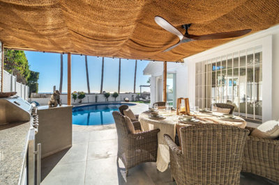 10-bb915d1cb19341576dcdc994b81ab9c5