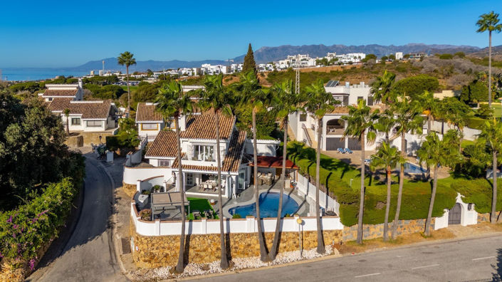 Image No.2-3 Bed Villa for sale